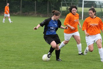 Bild 99 - Frauen am 29.5.11